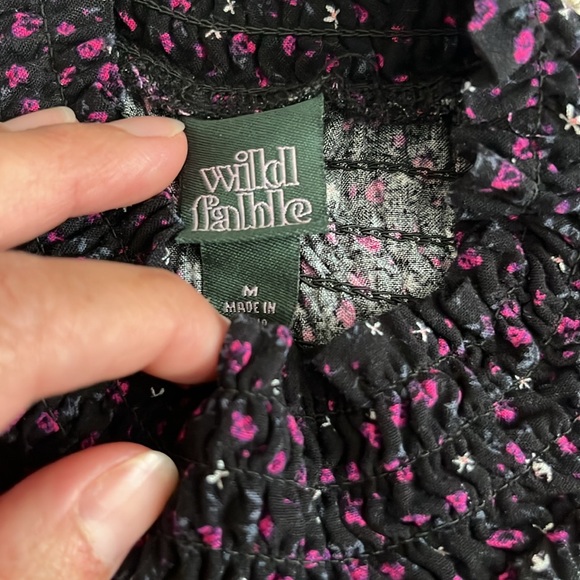 Mock turtleneck blouse - Picture 3 of 4